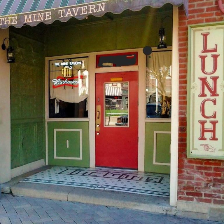 2021 EAT MineTavern 001 768x767