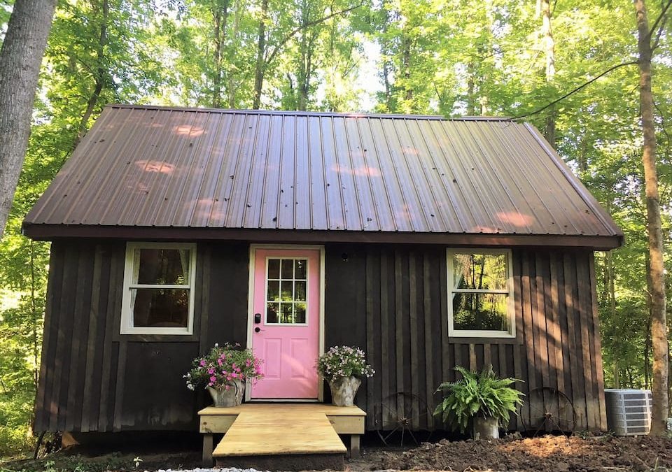Oink Cabin