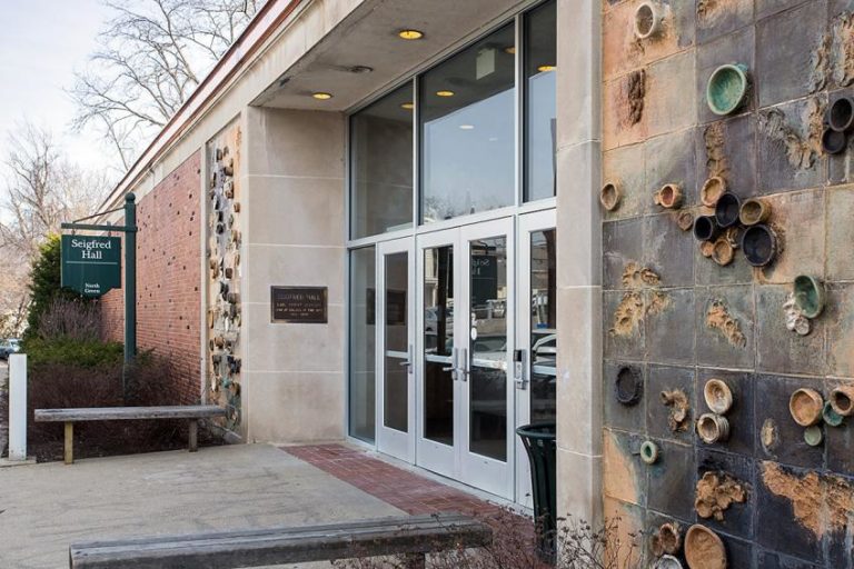 2021 ENT OUArtGallery 001 768x512