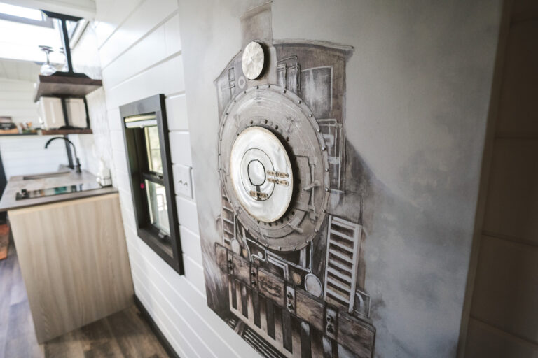 LittleRed 014 768x512