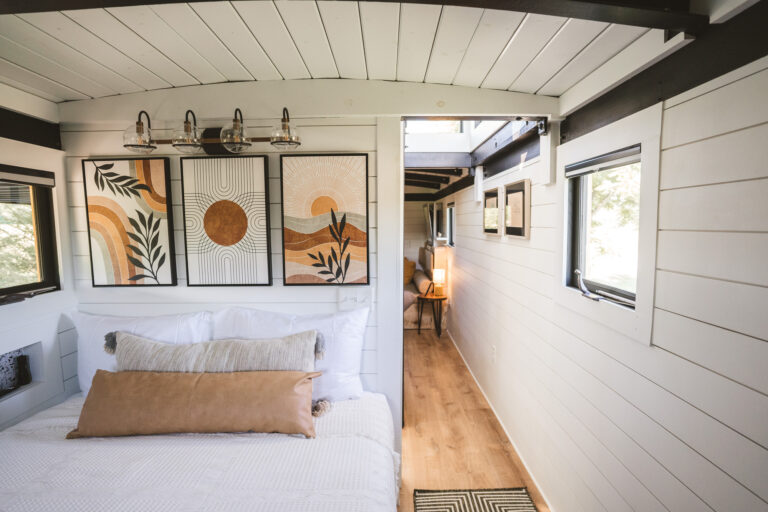 LittleYellow 010 768x512