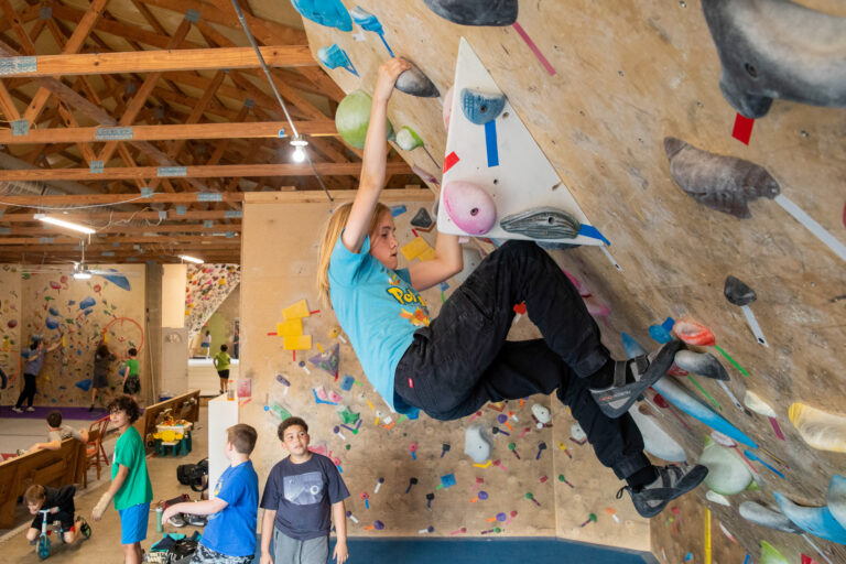 20260428 REC BlockhouseBouldering 009 768x512