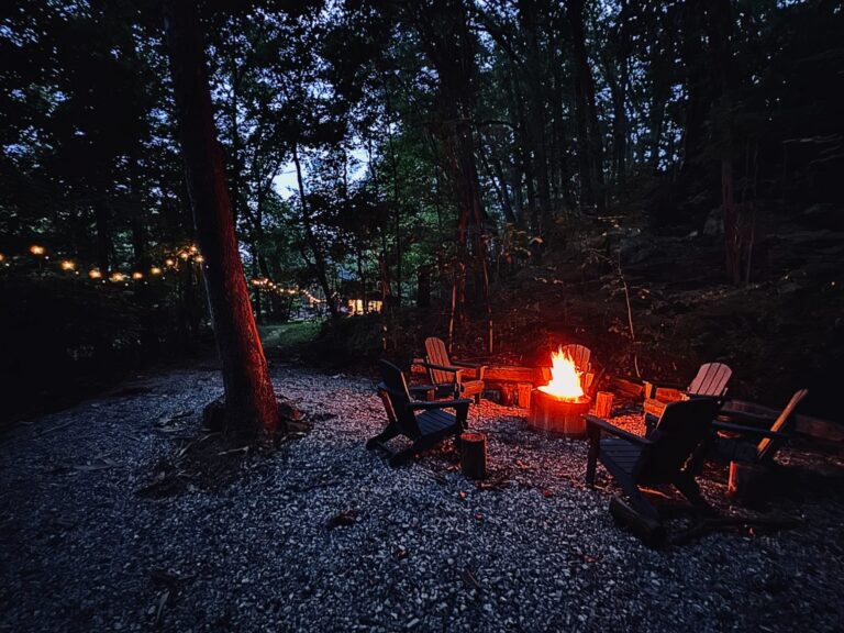 fire pit evening 768x576